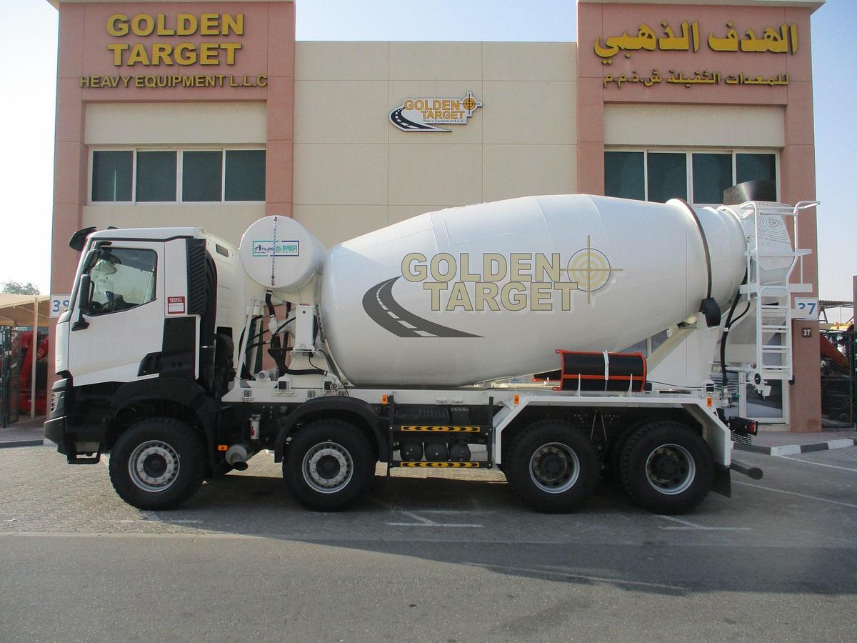 Renault K420 8×4 Mixer Truck 2022