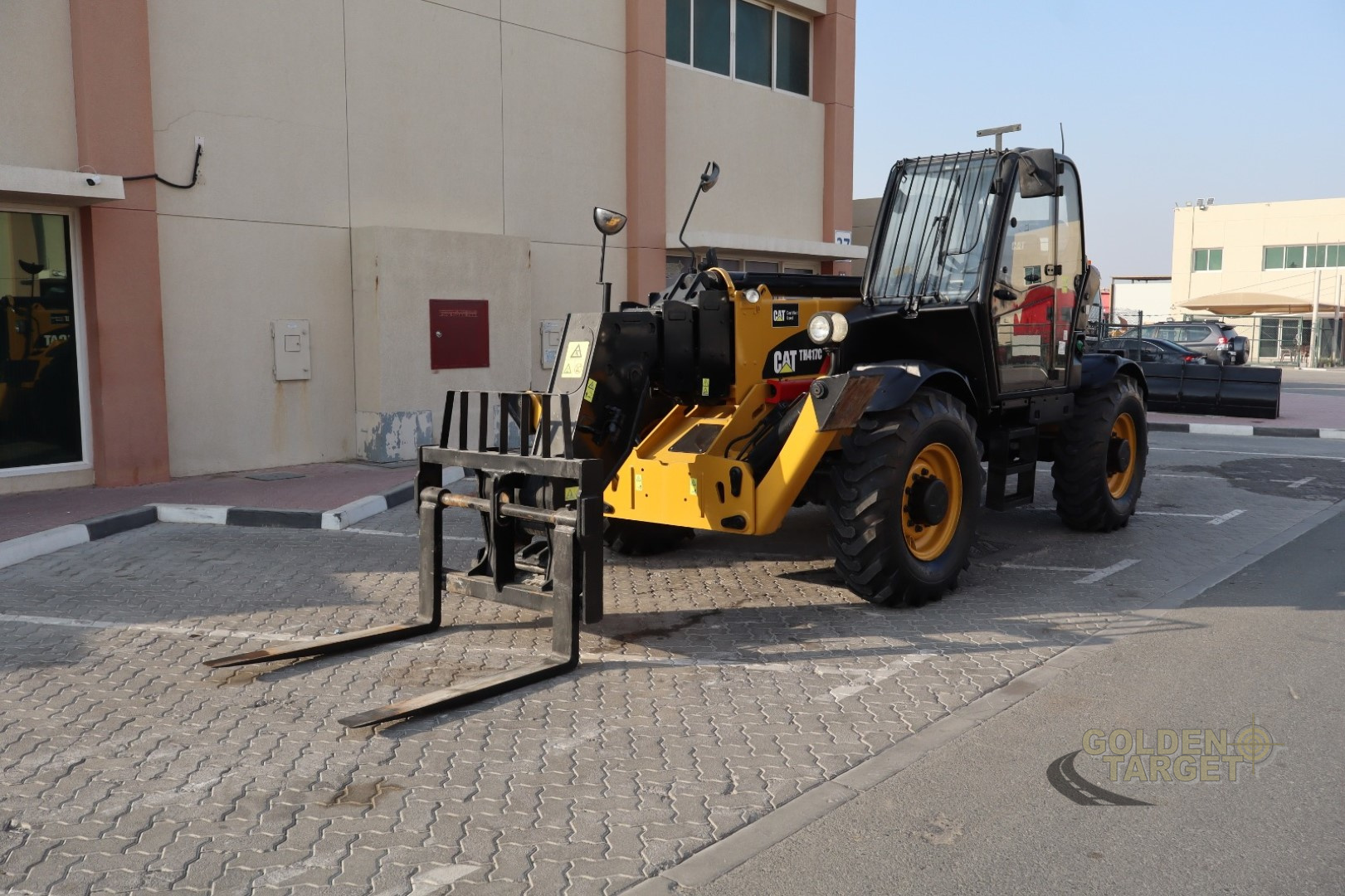 2013 كاتربيلر TH417-17965780