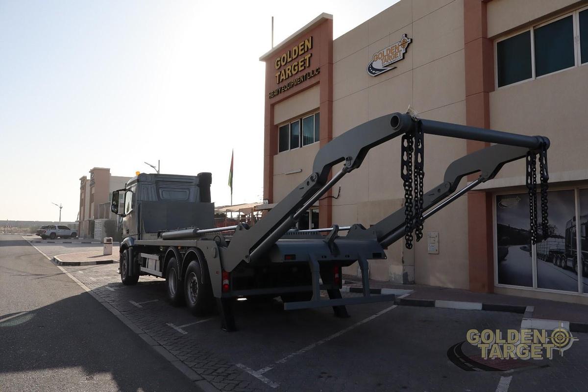 Used Mercedes Actros 2642 6×2 Double Skip Loader 2012