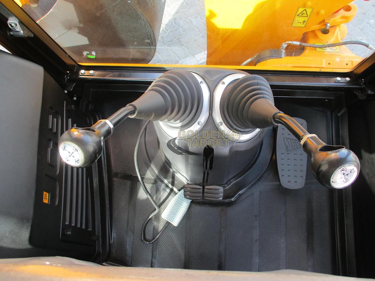 2025 JCB 3DX Plus 4x4 Backhoe Loader