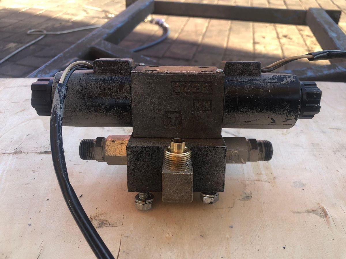 Used Tadano ATF-80 Solenoid Valve