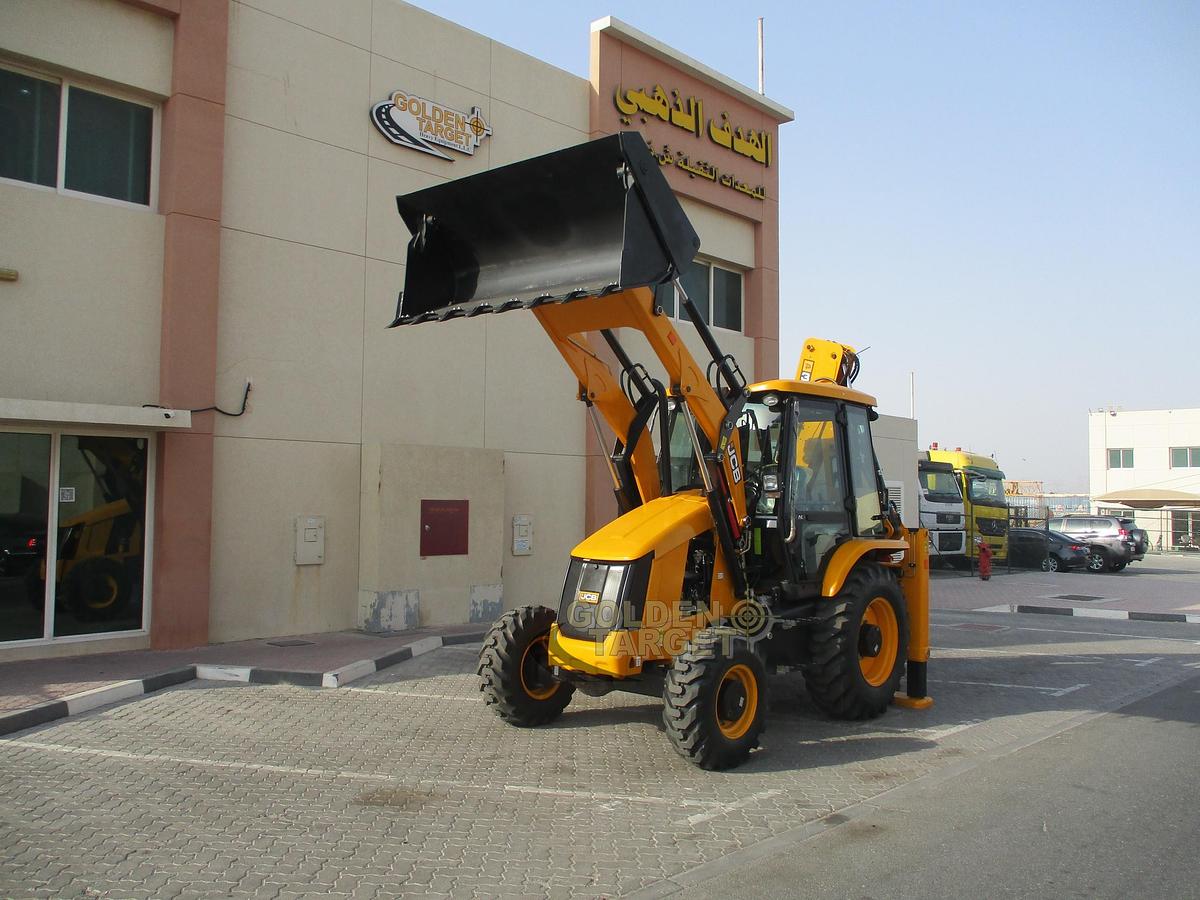 2025 JCB 3DX Plus 4x4 Backhoe Loader