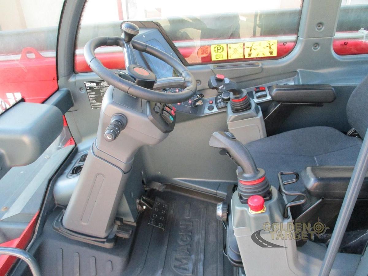 Used MAGNI RTH5.18 -D/C Rotating Telescopic Handler 2021 