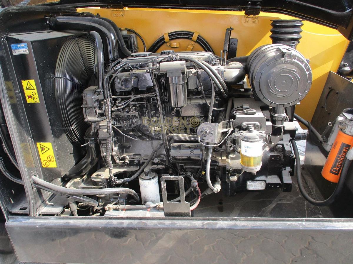 Used Caterpillar TH417 Boom Loader 2013