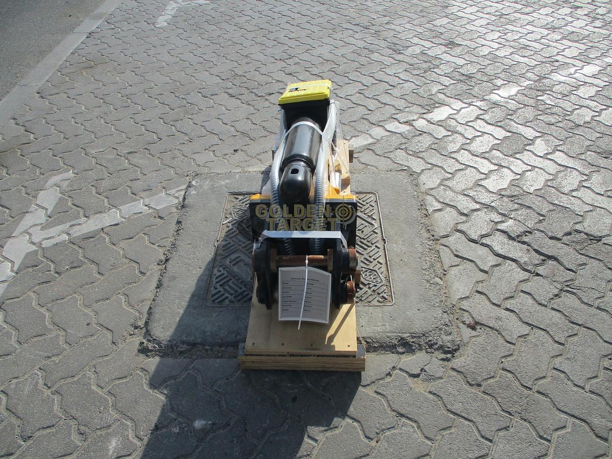 Used 2025 SDCH 450 Hydraulic Breaker Hammer