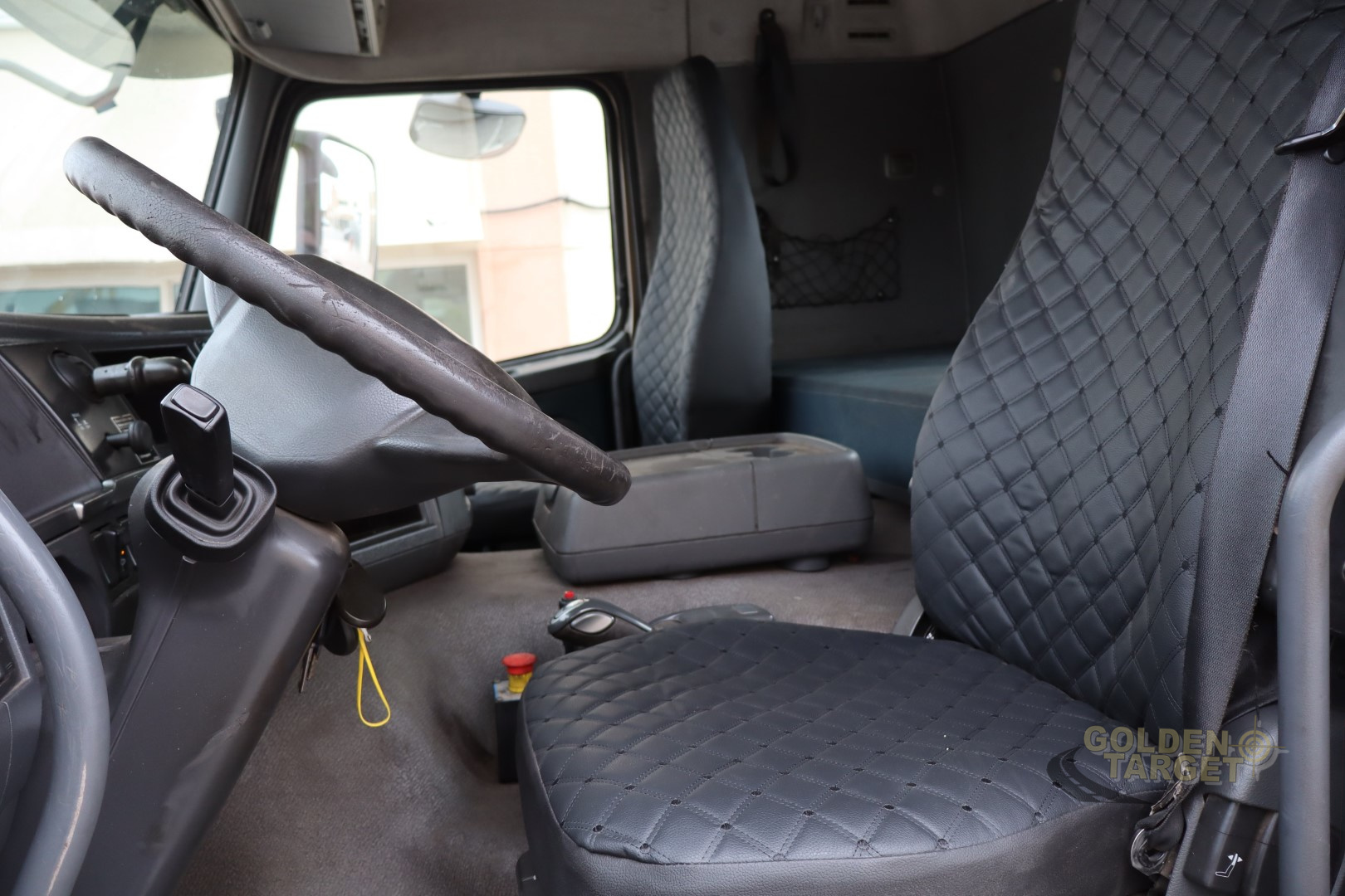 2013 فولفو FM440-44969232