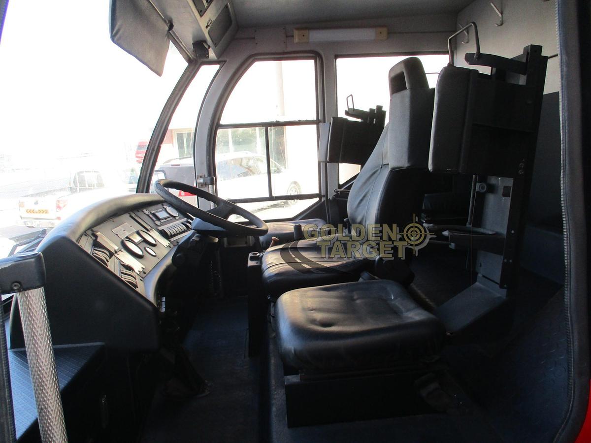 Used Reynold Boughton Barracuda 4x4 Airport Fire Truck 1998