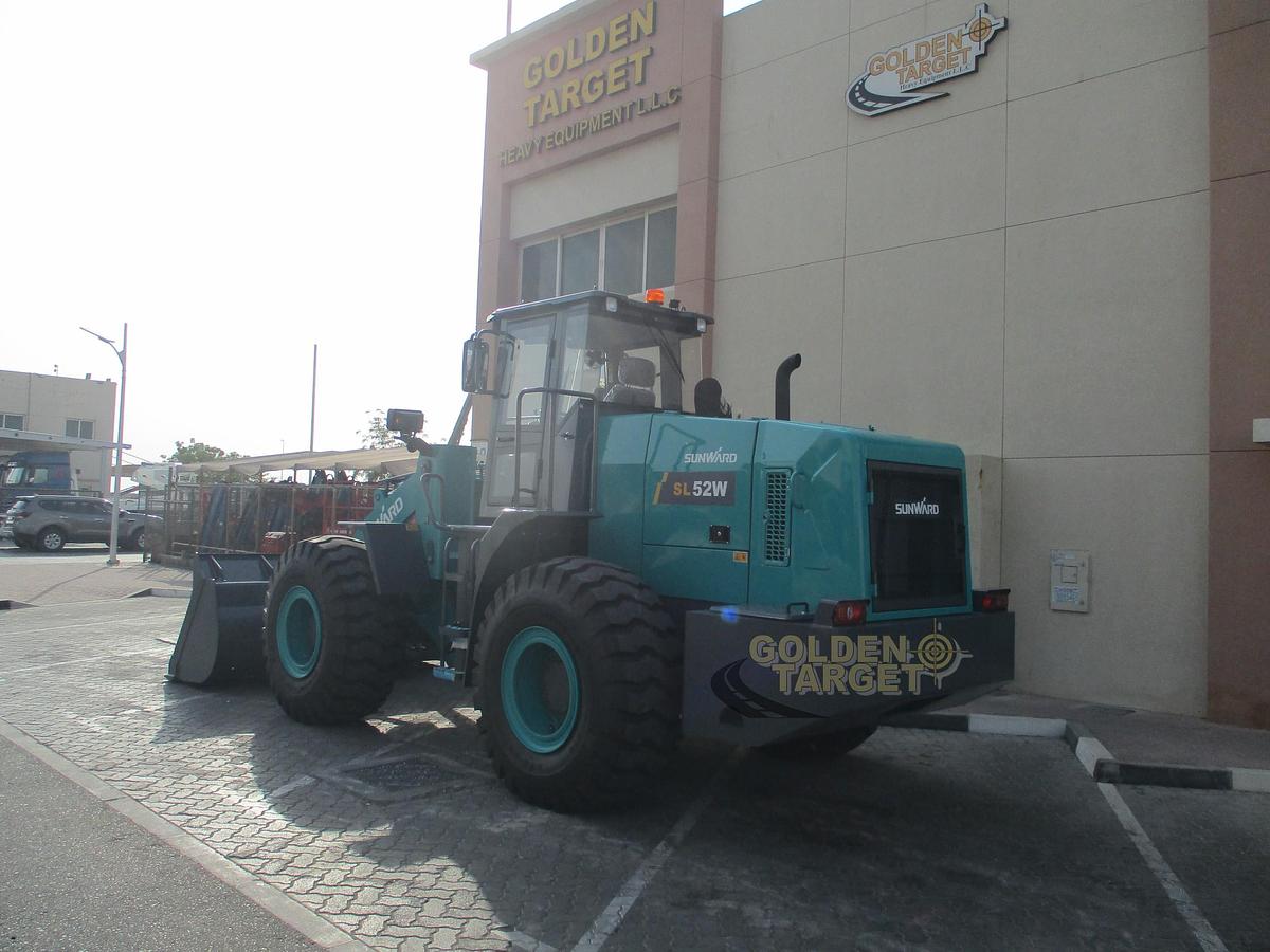 Used 2025 SUNWARD SL52W Wheel Loader