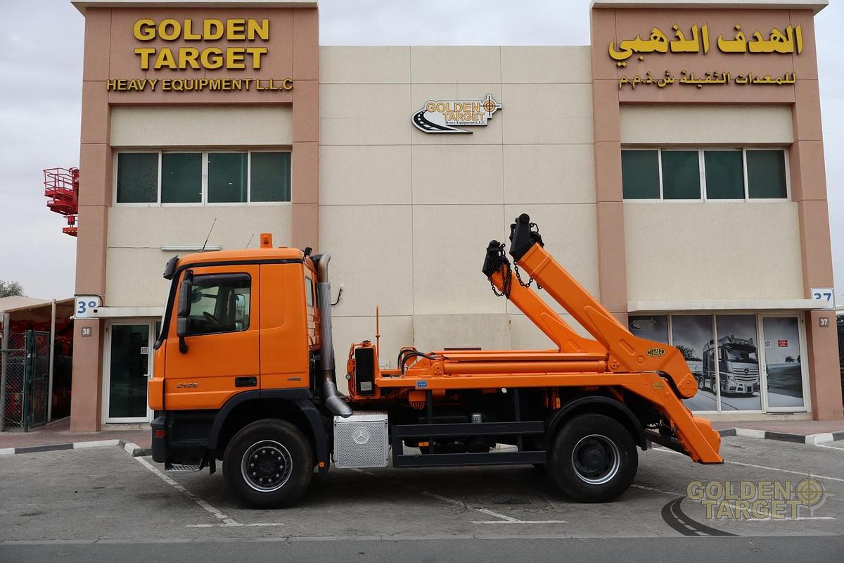Used Mercedes Actros 2136 4x2 Skip Loader 2012