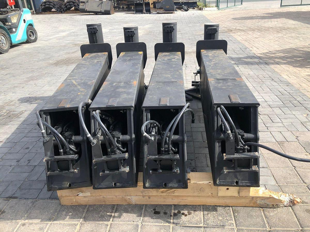 Used Tadano ATF-80 Outrigger