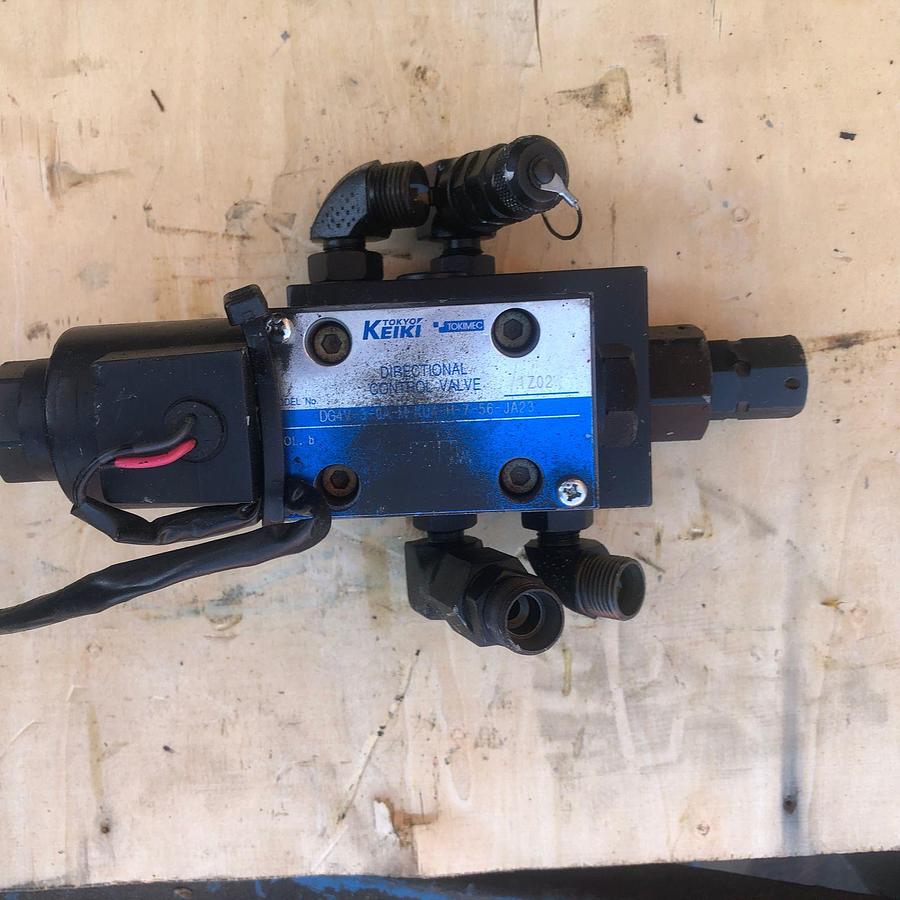 Used Tadano ATF-80 Directional Control Valve with Solenoid