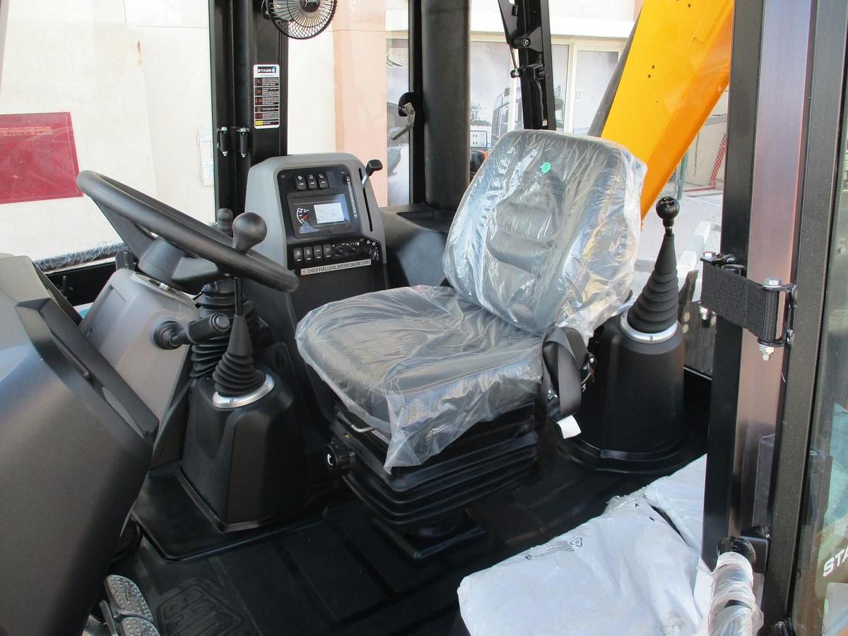 Used NEW JCB 3DX PLUS 4x2 Backhoe Loader 2025