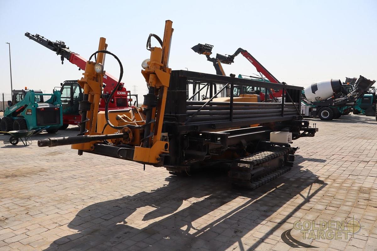 Used VERMEER D33x44 horizontal directional drilling (HDD) machine 2000