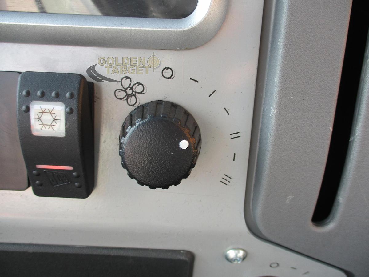 2025 JCB 3DX Plus 4x4 Backhoe Loader