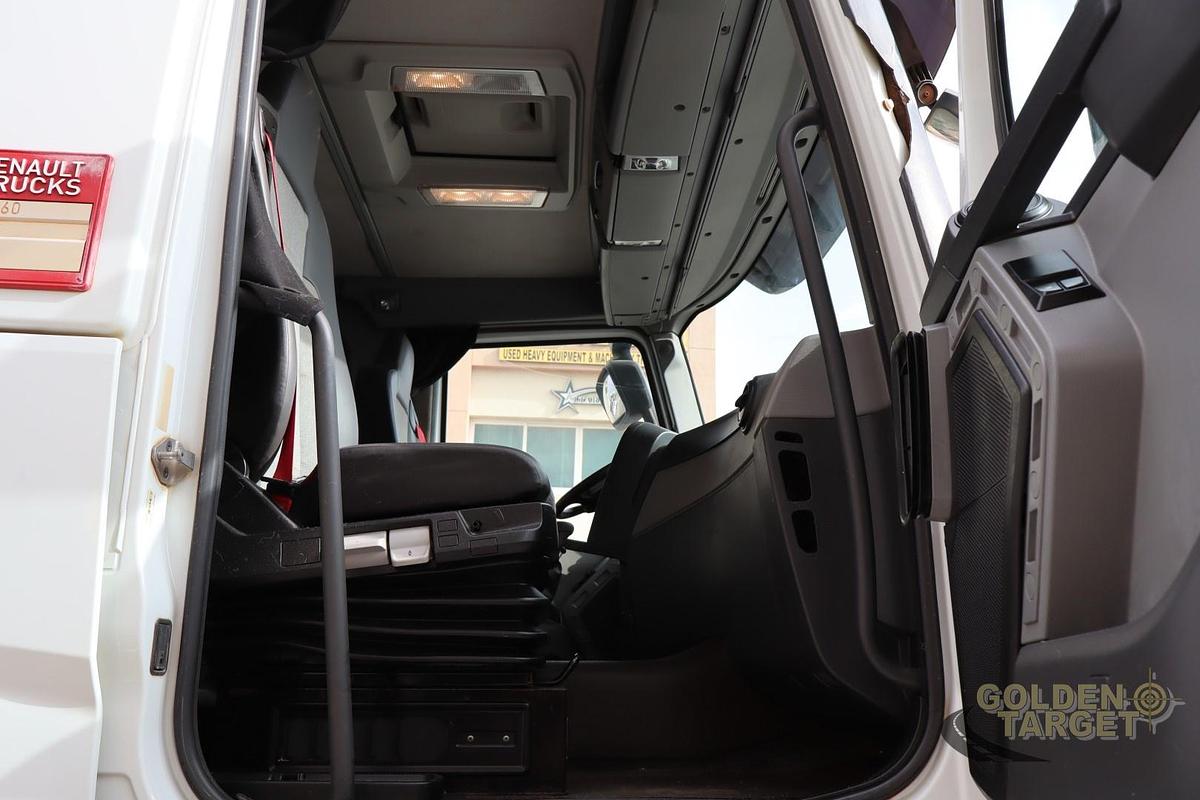 Used RENAULT K460 8x8 Chassis 2018