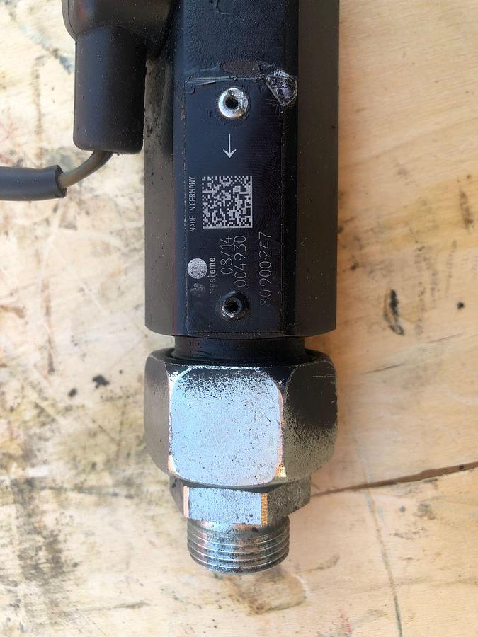 Used Tadano ATF-80 Pressure Sensor