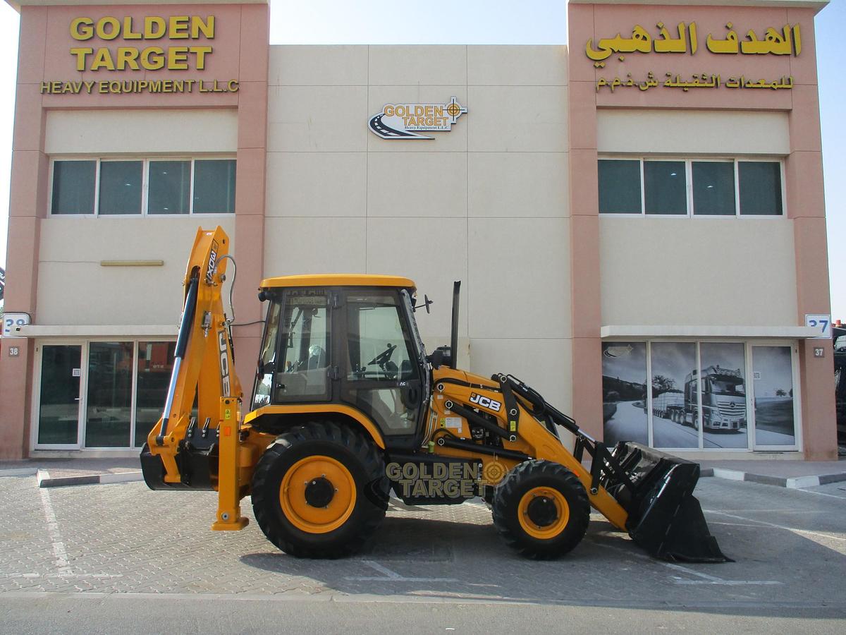2025 JCB 3DX Plus 4x4 Backhoe Loader