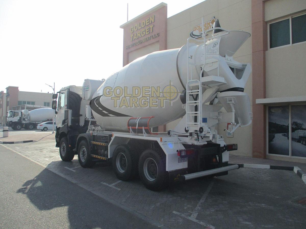 Renault K420 8×4 Mixer Truck 2022