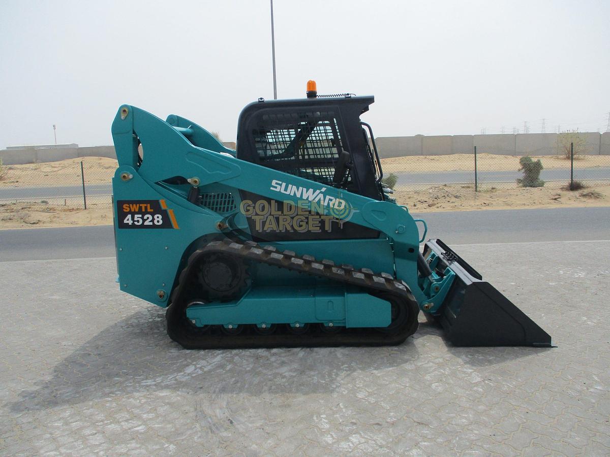SUNWARD SWTL4528 Crawler Skid Steer 2025
