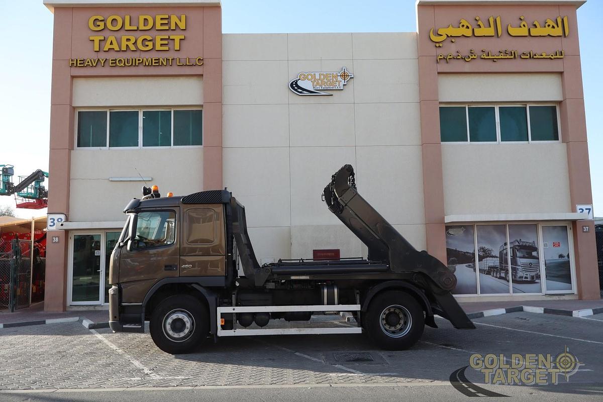 Used VOLVO FM440 4x2 Skip Loader 2013