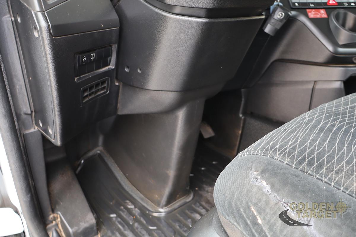 Used Mercedes Arocs 2545 6x2 Hook Loader 2017