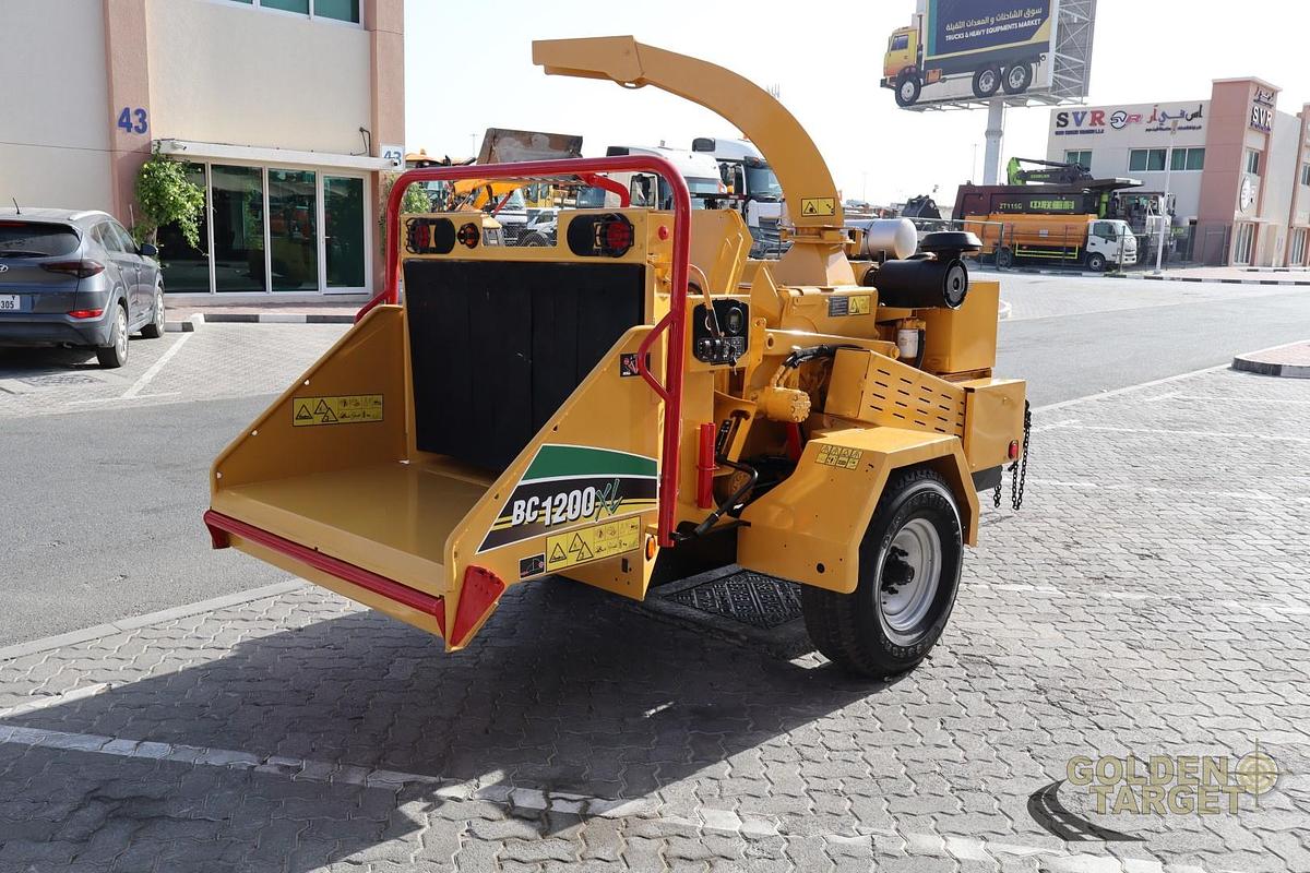 Used VERMEER BC1200XL Brush Chipper 2015