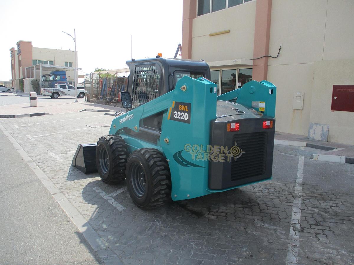 Used 2025 SUNWARD SWL3220 Skid Steer Loader
