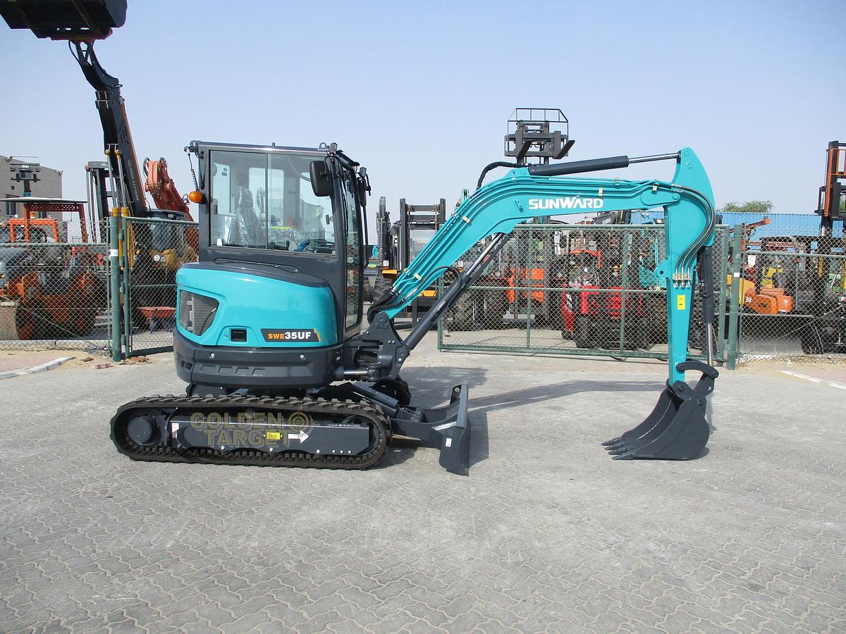 2024 SUNWARD SWE35UF Mini Excavator
