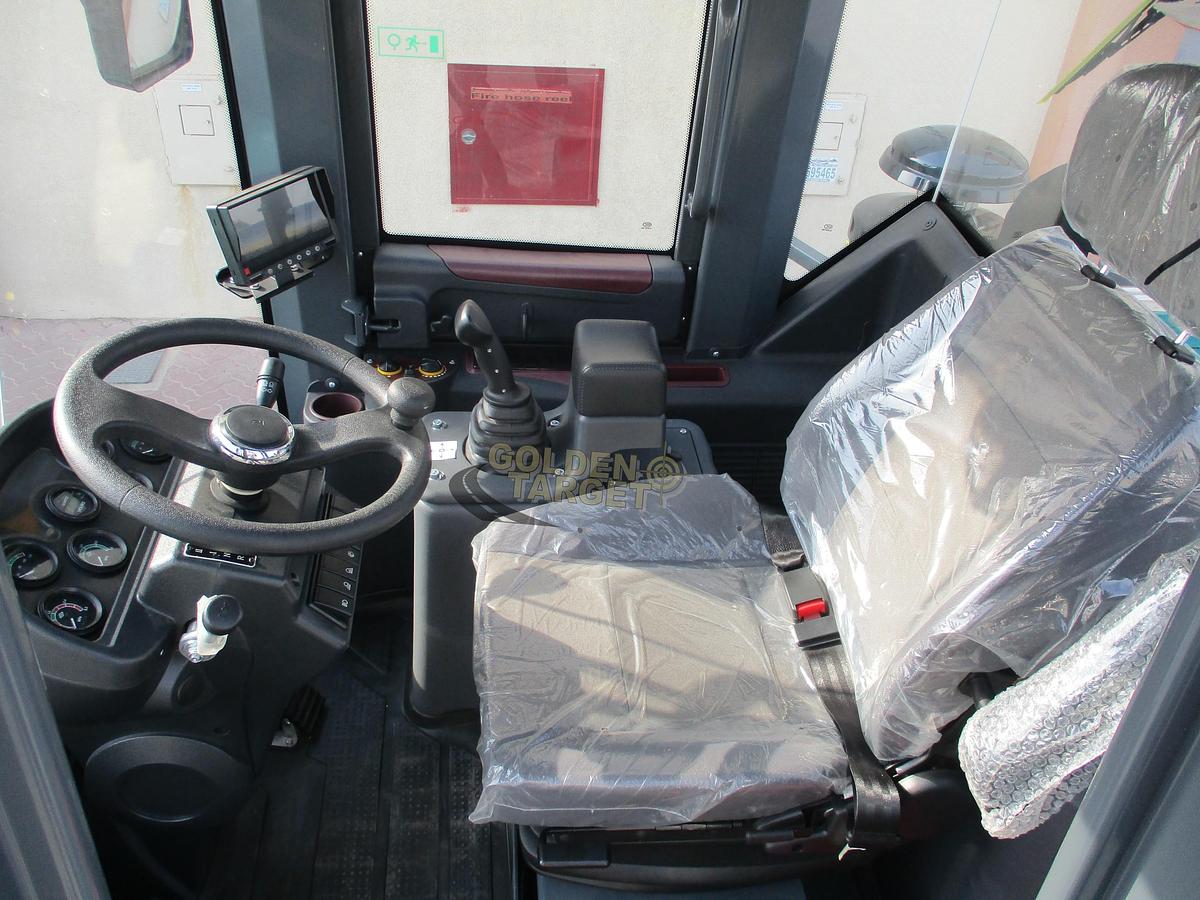 Used 2025 SUNWARD SL52W Wheel Loader