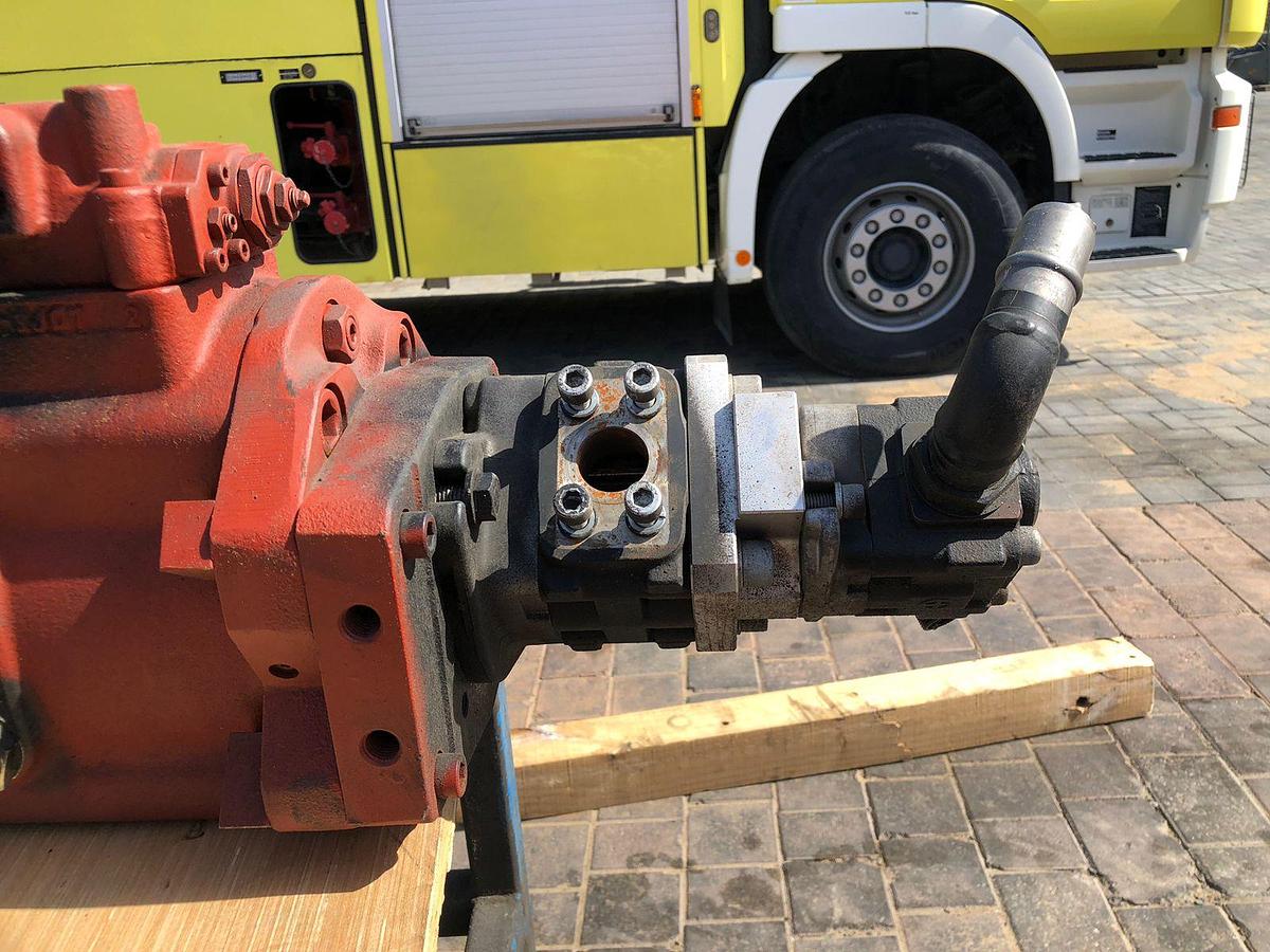 Used Tadano ATF-80 Hydraulic Pump with Pilot Pressure and Steering Pump