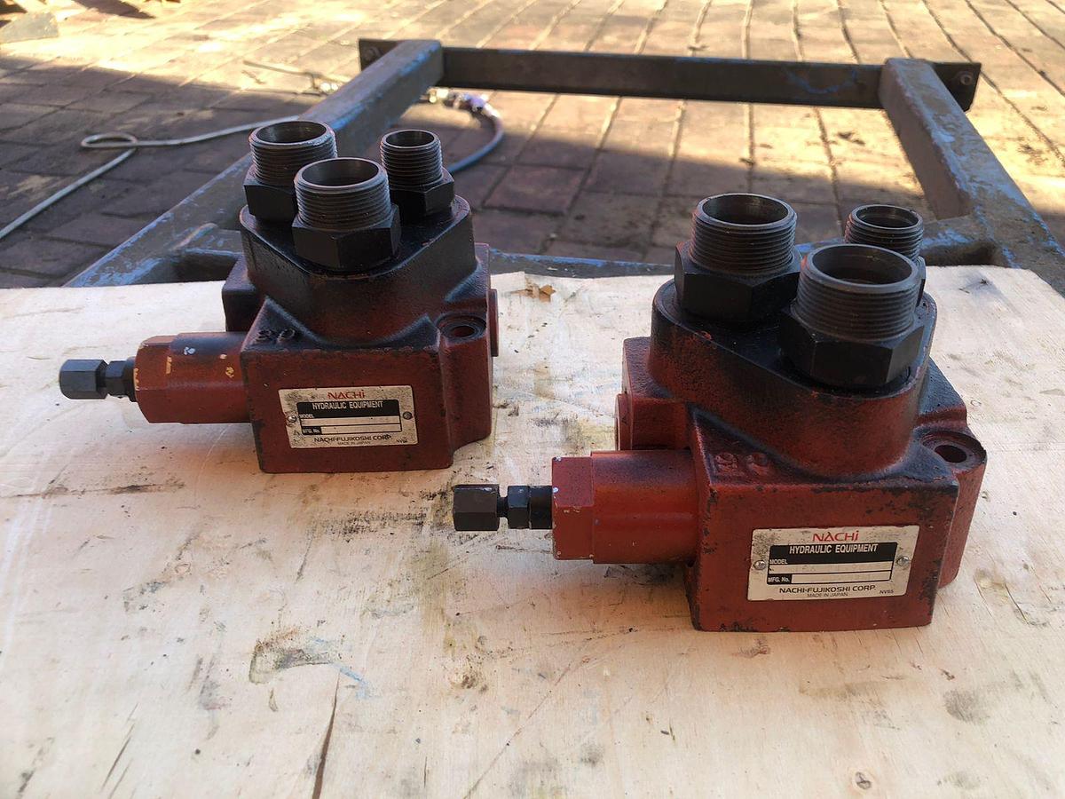 Used Tadano ATF-80 Adjustable Relief Valve 3-way Connection