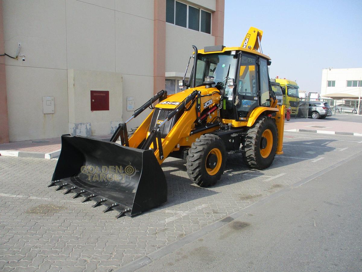 JCB 3DX PLUS 4x4 Backhoe Loader 2025