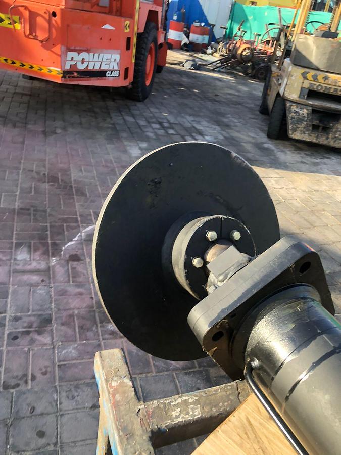 Used Tadano ATF-80 Hydraulic Stabilizer Jack Cylinder