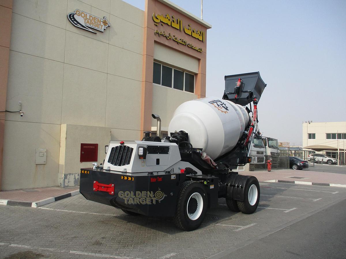 2025 SOLUTION H35 Self Loading Mixer