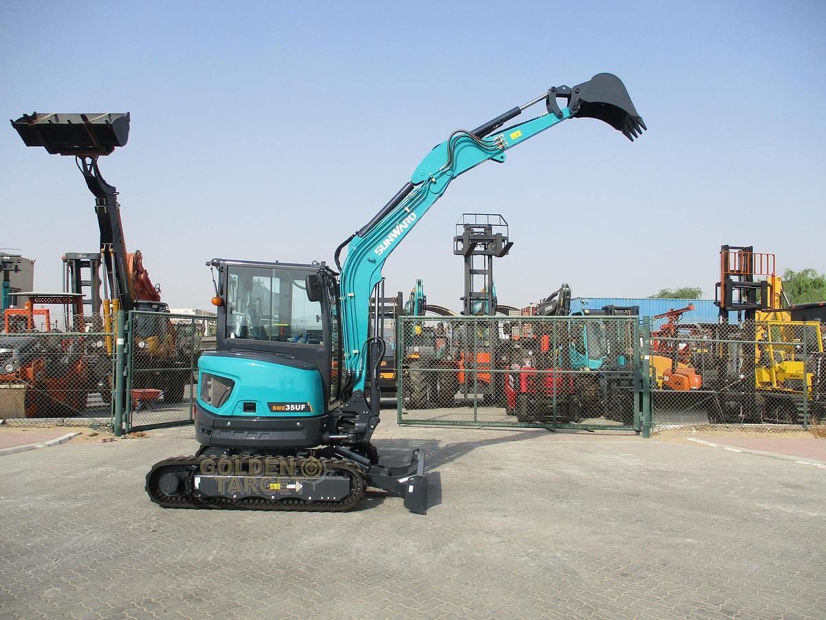 2024 SUNWARD SWE35UF Mini Excavator