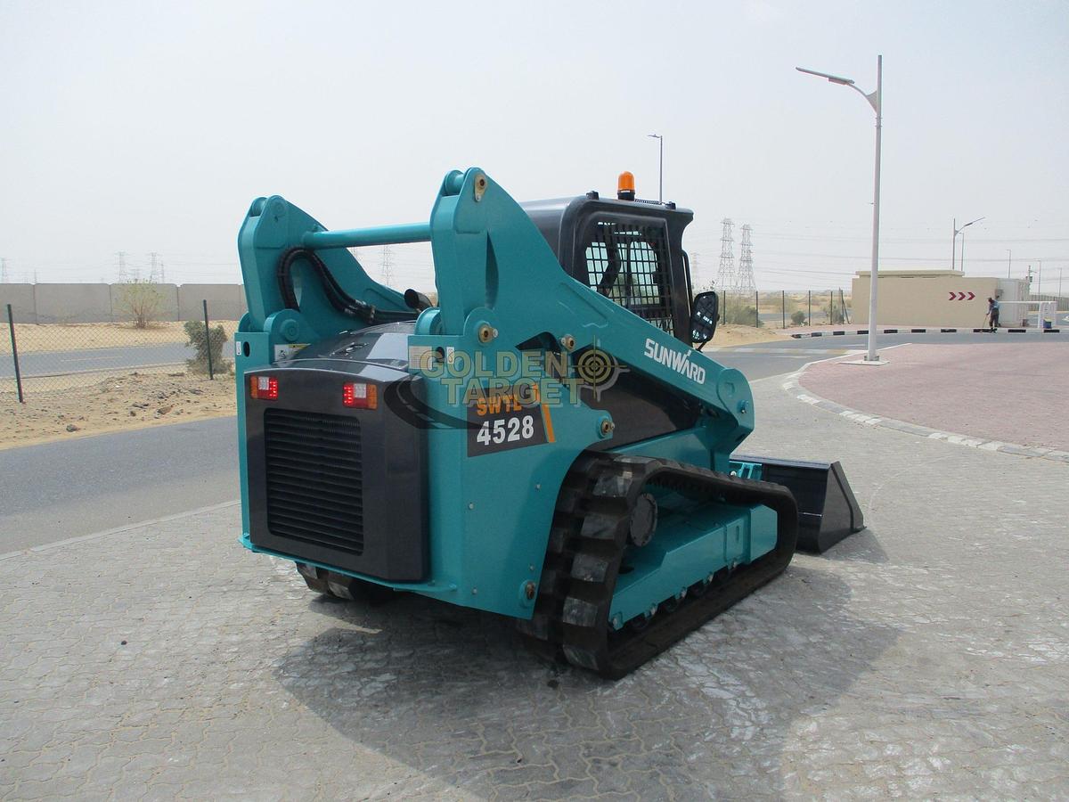 SUNWARD SWTL4528 Crawler Skid Steer 2025