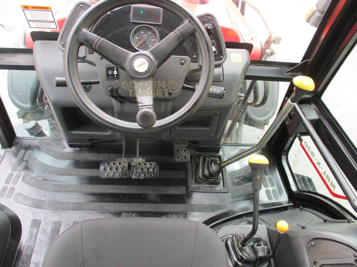 NEW Manitou MBL-X-920 4x4 Backhoe Loader 2024