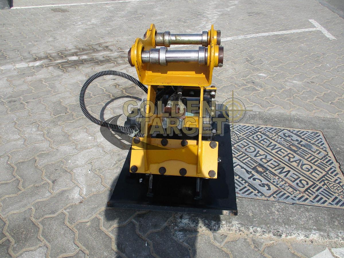BLK Vibratory Plate Compactor
