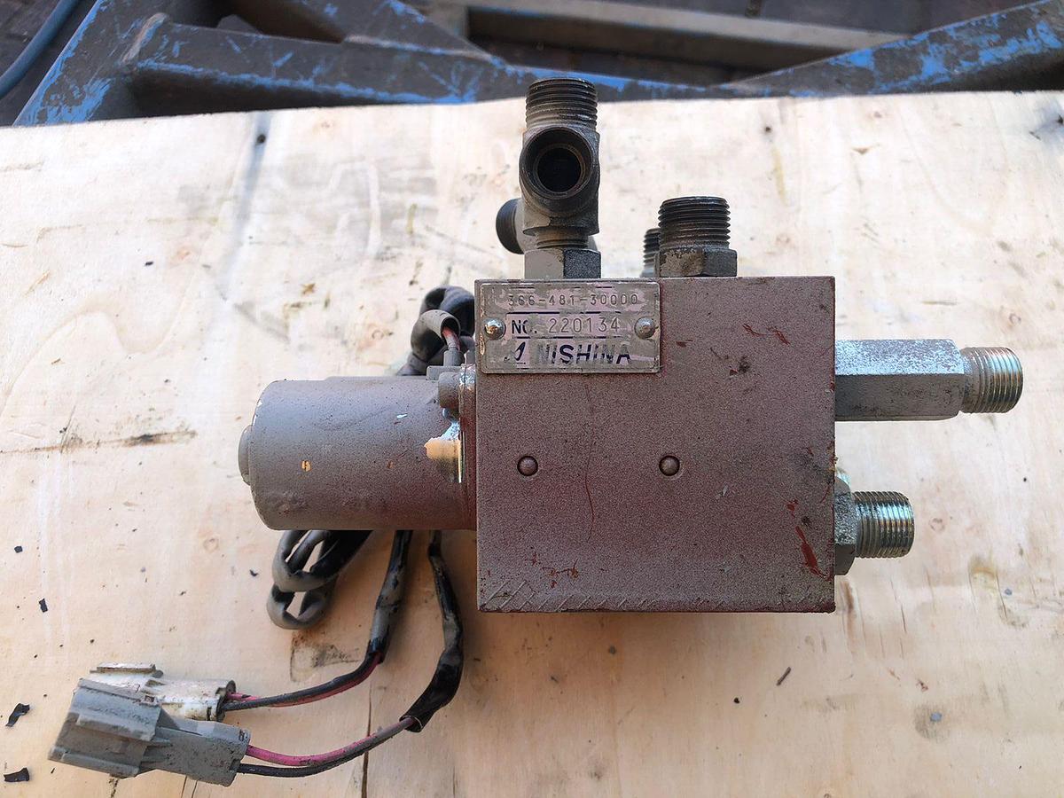 Used Tadano ATF-80 Holding Valve with Solenoid