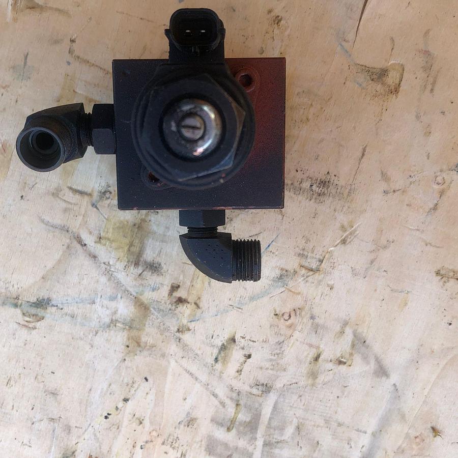 Used Tadano ATF-80 Pilot Solenoid Valve