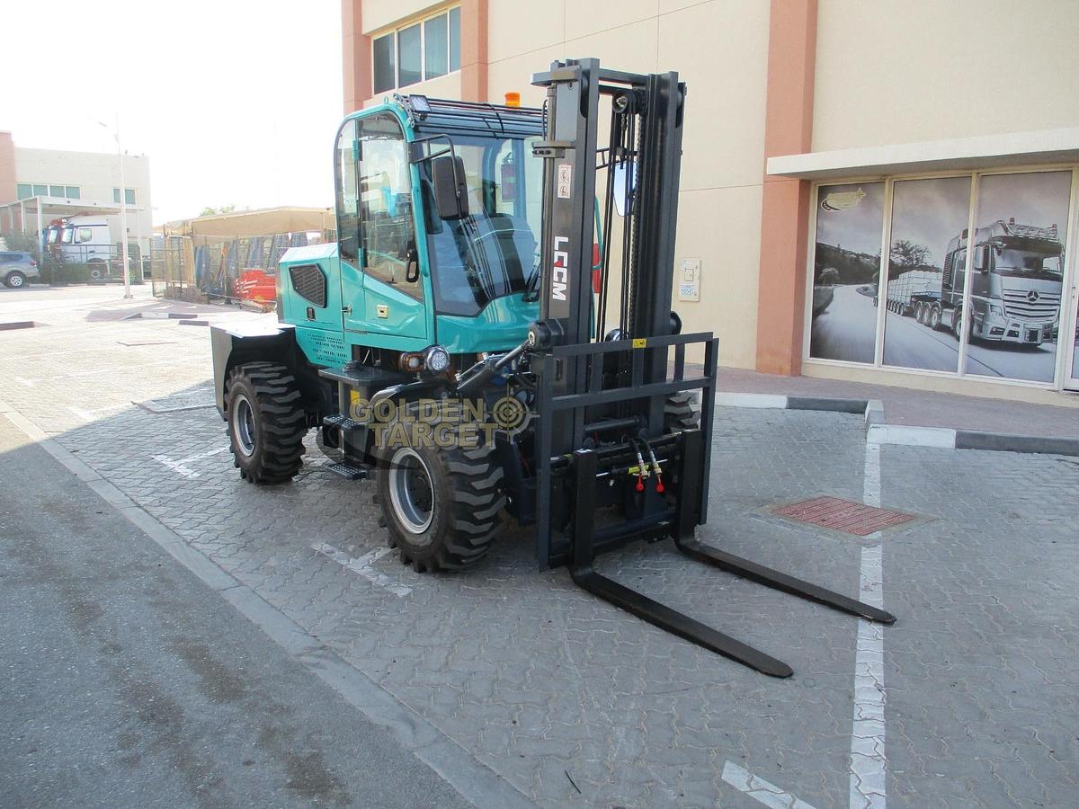LGCM LG35R Rough Terrain Forklift 2024