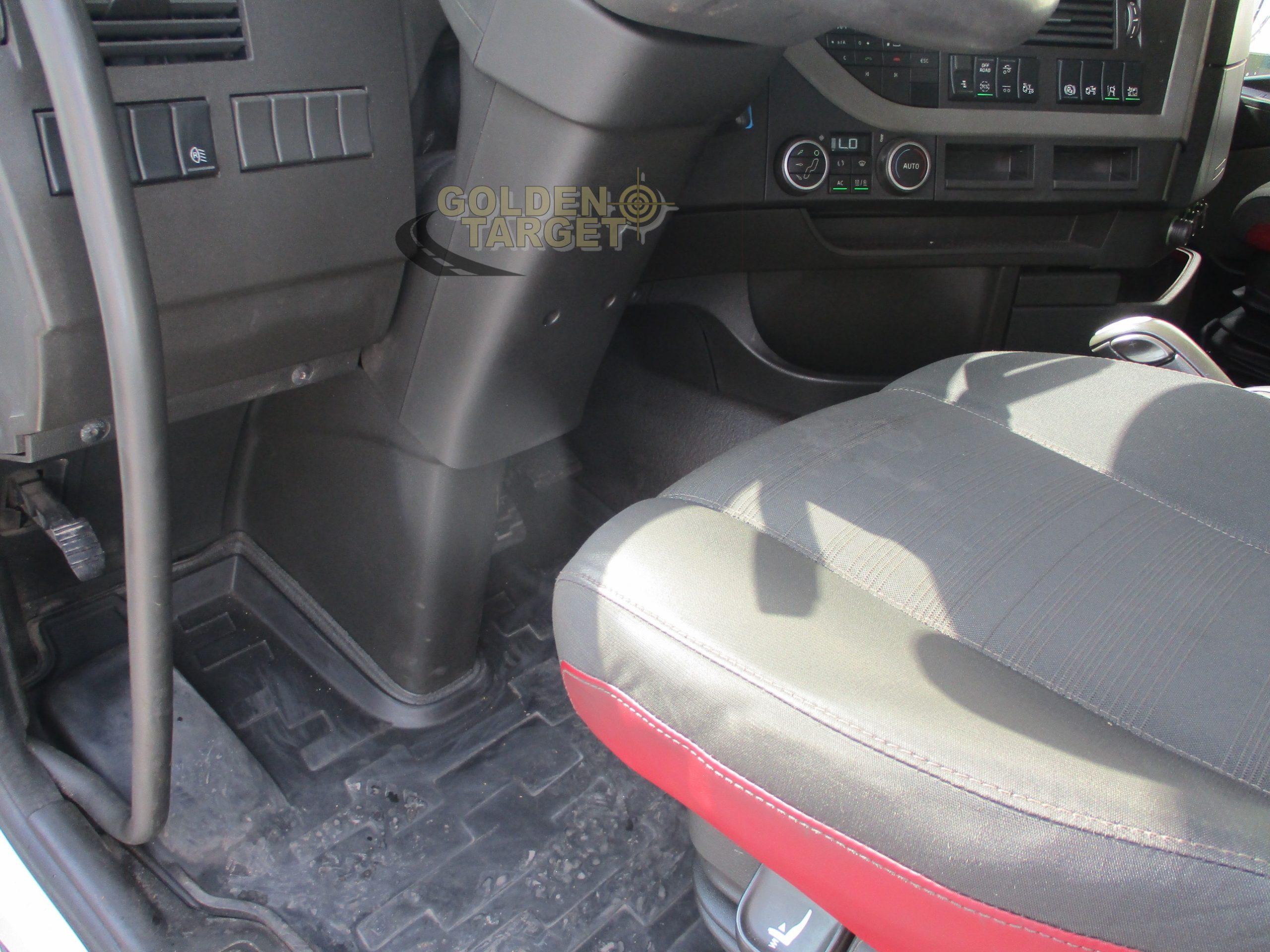 2017 فولفو FH 460-17965655