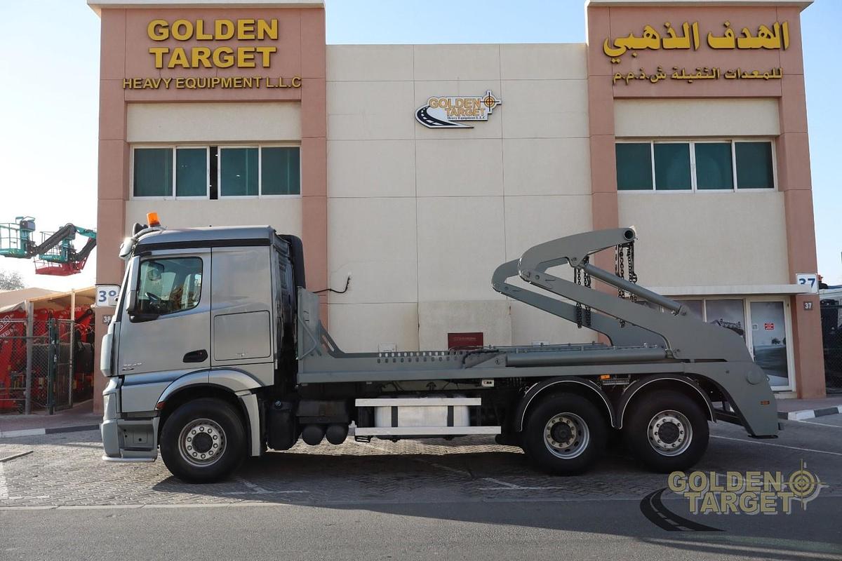 Used Mercedes Actros 2642 6×2 Double Skip Loader 2012