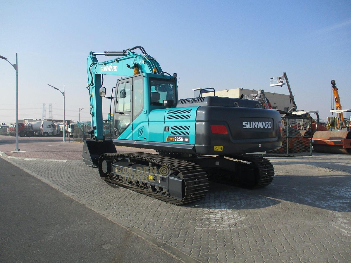 SUNWARD SWE225E-3H Hydraulic Excavator 2024
