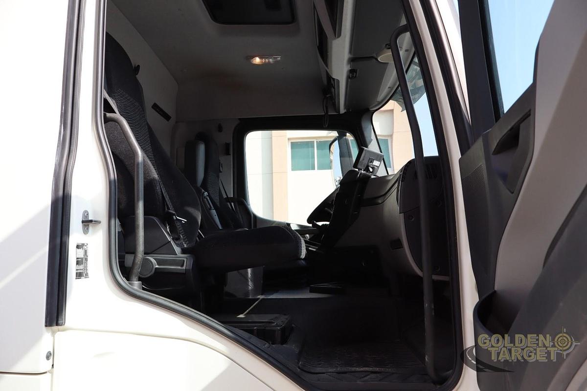 Used Mercedes Antos 2543 6x2 PALFINGER PK32080DF 2016