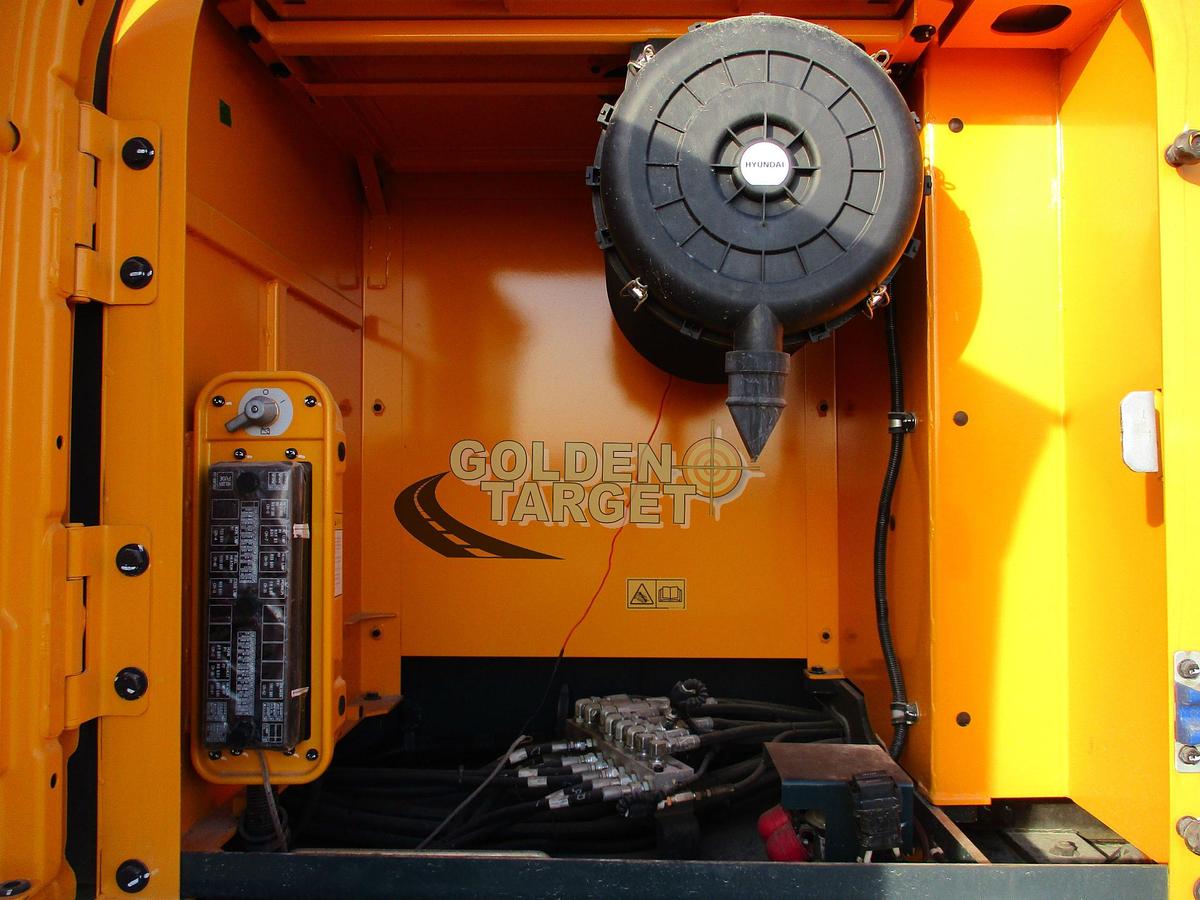 Hyundai HX360L Hydraulic Excavator 2023