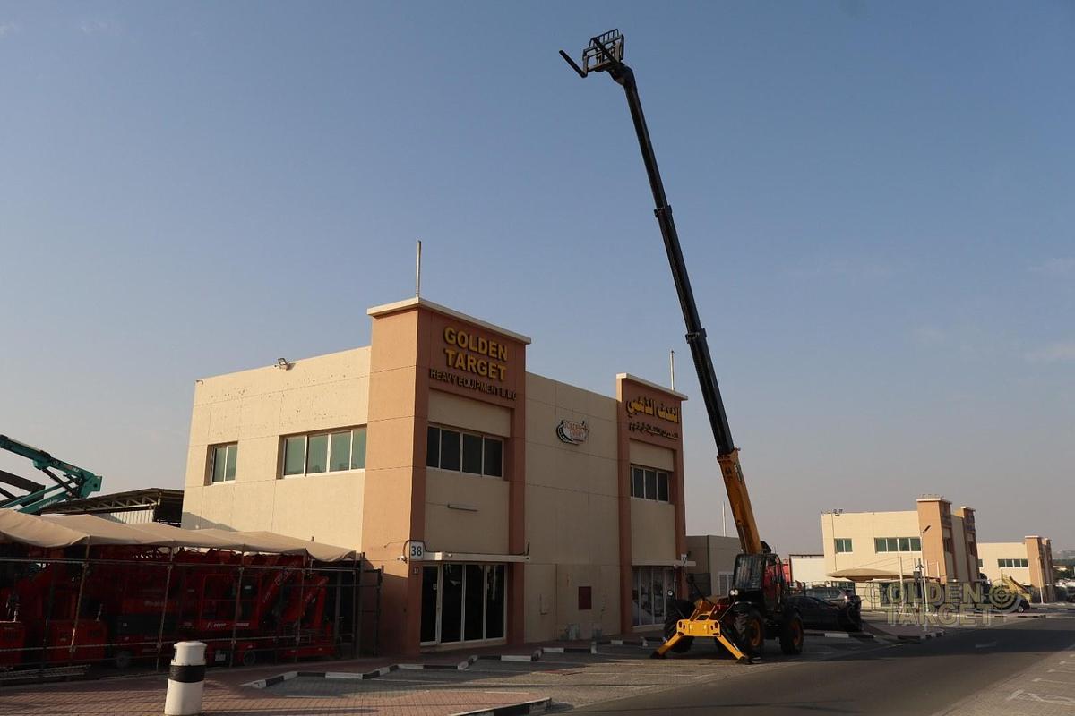 Used Caterpillar TH417 Boom Loader 2013