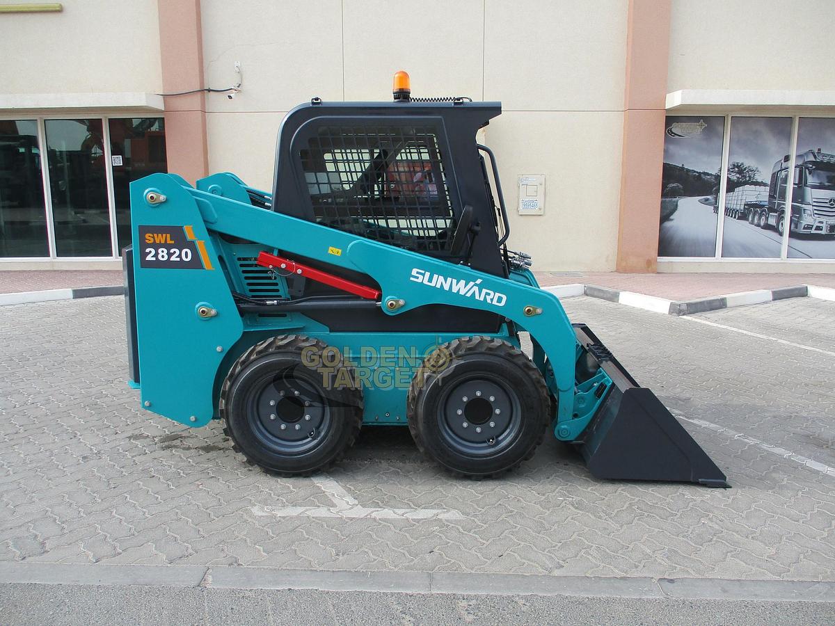 2025 SUNWARD SWL 2820 Skid Steer Loader