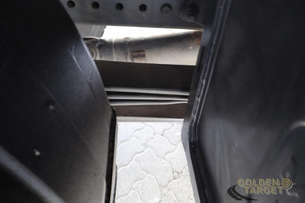 Used Mercedes Actros 1836 4x2 Skip Loader 2014