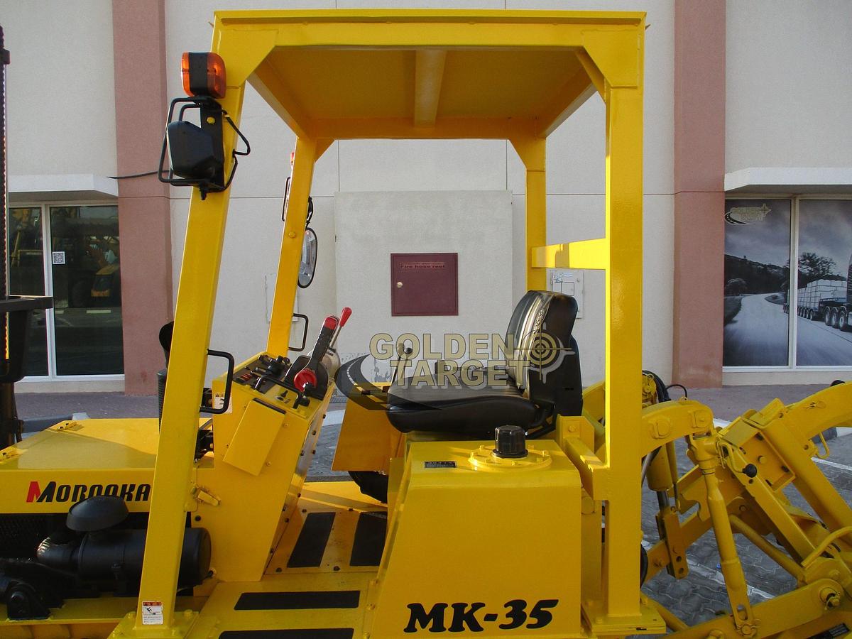 Used MOROOKA MK35 Crawler Forklift 2006